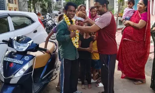 तिलक नगर सेक्टर-5 में अनूठी पहल: शीतलाष्टमी पर सफाई कर्मियों का किया सम्मान