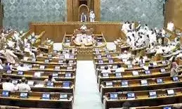 लोकसभा में भारी हंगामा: रसोई गैस की किल्लत पर विपक्ष का शोर, सोमवार तक के लिए कार्यवाही स्थगित