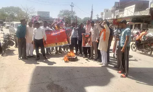 तरुण खटीक को न्याय दिलाने के लिए बागोर में फूटा आक्रोश, सर्व समाज ने सौंपा ज्ञापन