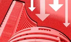सेंसेक्स 1240 अंक टूटा, निफ्टी 23300 के नीचे