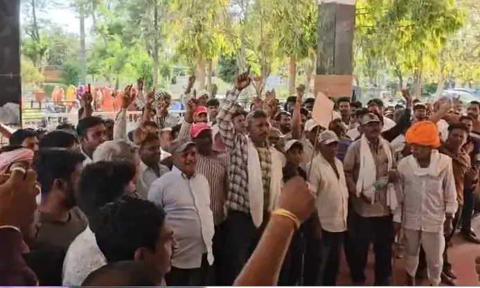 युवक की संदिग्ध मौत का मामला गरमाया, परिजनों ने लगाया हत्या का आरोप