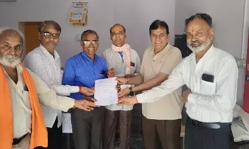 यातायात सलाहकार सेवा समिति की नई कार्यकारिणी गठित, राजावत ने संभाली कमान यातायात सलाहकार सेवा समिति की नई कार्यकारिणी गठित, राजावत ने संभाली कमान