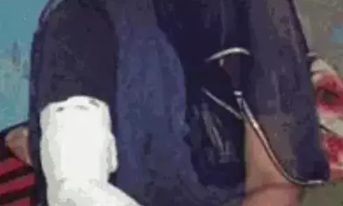 साहस की मिसाल: गंगापुर में लेपर्ड के हमले से भिड़ी महिला, दांतली से वार कर बचाई जान साहस की मिसाल: गंगापुर में लेपर्ड के हमले से भिड़ी महिला, दांतली से वार कर बचाई जान