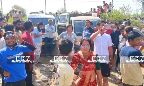 ​नगर निगम की लापरवाही पर फूटा जनता का गुस्सा: तेज सिंह सर्किल पर अस्थाई कचरा स्टैंड को लेकर नाराजगी