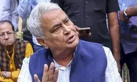 प्रभारी मंत्री किरोड़ी लाल मीणा का बड़ा दावा; तय समय पर ही होंगे निकाय चुनाव, बालिका छात्रावास के लिए वेतन दान करने की घोषणा