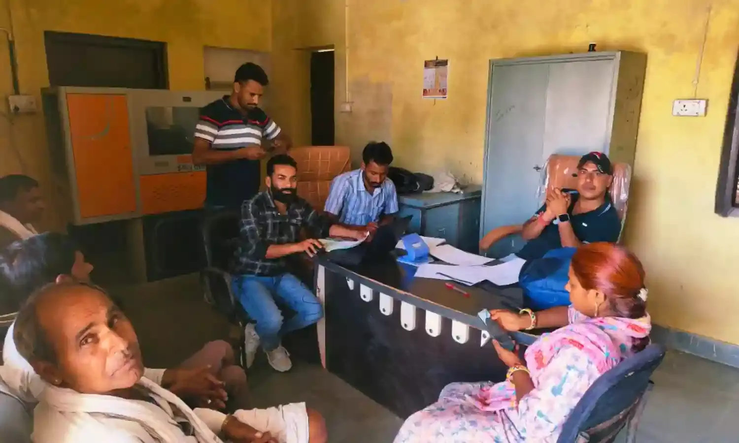 ग्राम पंचायत बाकरा में फार्मर रजिस्ट्री कैंप आयोजित, 20 किसानों की बनी फार्मर आईडी