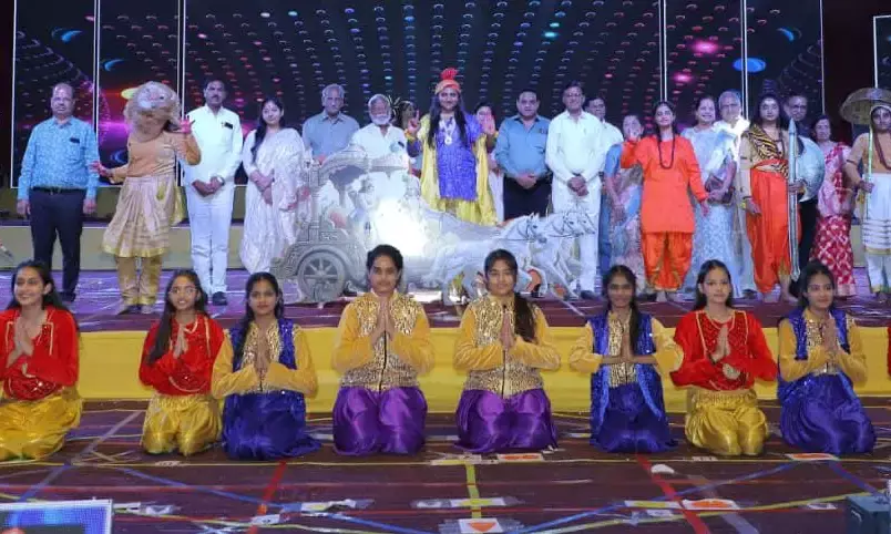 उत्साह और सांस्कृतिक गरिमा के साथ मनाया वार्षिक उत्सव