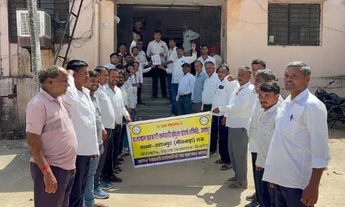 ग्राम सेवा सहकारी समितियों के कार्मिकों की समस्याओं को लेकर मुख्यमंत्री के नाम ज्ञापन: कैडर अथॉरिटी और नियमितीकरण की मांग ग्राम सेवा सहकारी समितियों के कार्मिकों की समस्याओं को लेकर मुख्यमंत्री के नाम ज्ञापन: कैडर अथॉरिटी और नियमितीकरण की मांग