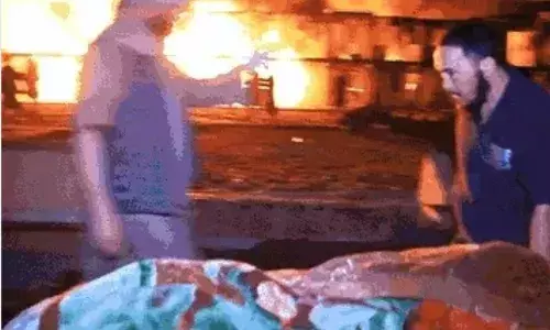 अफगानिस्तान पर पाकिस्तान का भीषण हवाई हमला: काबुल में भारी तबाही, 400 की मौत