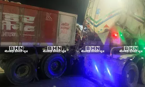 भीलवाड़ा बाइपास पर भीषण सड़क हादसा: ट्रेलर और ब्लगर की भिड़ंत में चालक की मौत