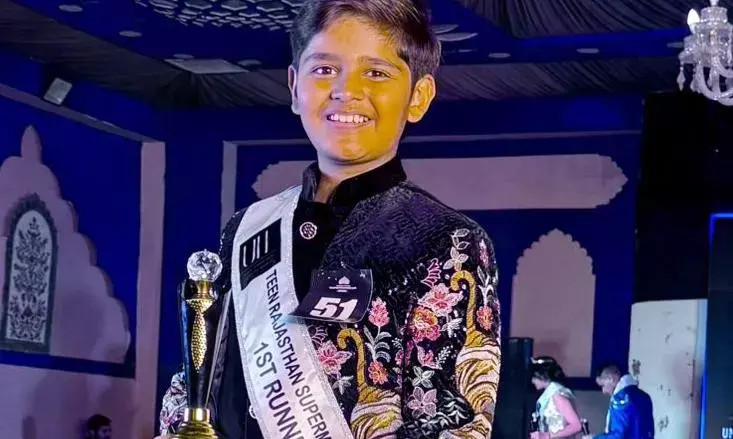 वासवानी ने जयपुर में लहराया परचम: राजस्थान सुपर मॉडल शो में बने टीन फैशन आइकन