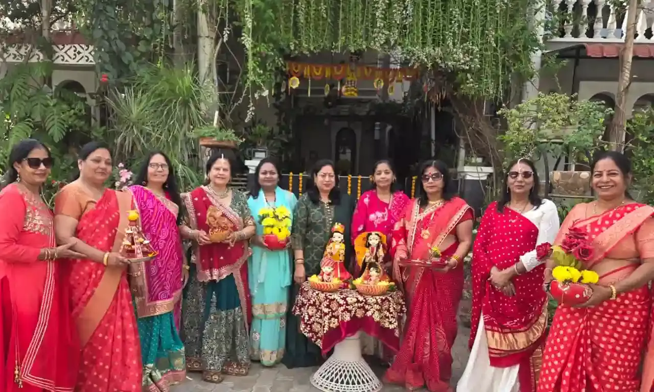 पद्मिनी क्लब ने मनाया गणगौर उत्सव, मधु जाजू बनीं मिसेज गणगौर