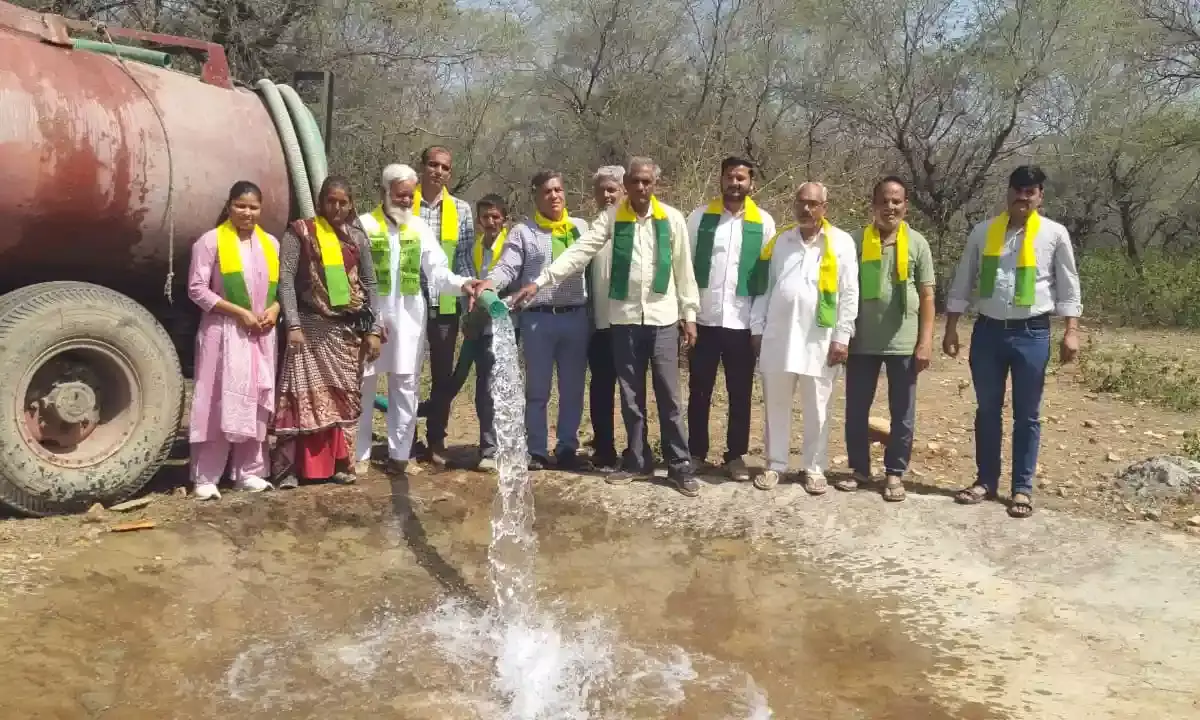 हमीरगढ़ इको पार्क में वन्य जीवों के लिए शुरू हुई ग्रीष्मकालीन जल सेवा,टैंकर से टांके में जलापूर्ति का शुभारंभ