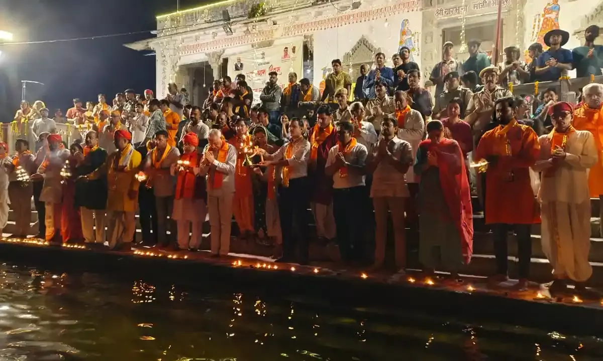 राजस्थान दिवस सप्ताह: पिछोला झील किनारे भक्ति की महाआरती, मांझी घाट पर उमड़ा श्रद्धा का सैलाब