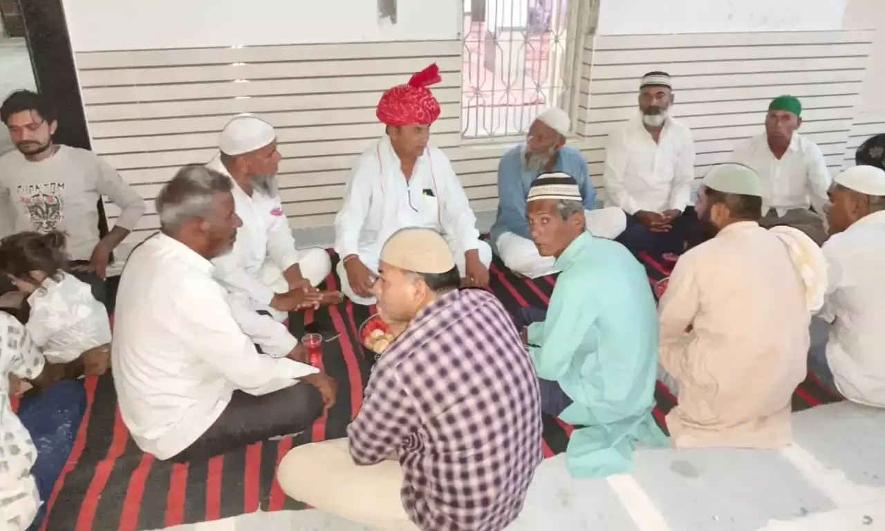 पूर्व सरपंच सांवरमल मान ने पेश की हिंदू-मुस्लिम भाईचारे की अनोखी मिसाल