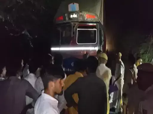 बालोतरा: टच हुई बाइक तो भड़का गुस्सा, 6 KM पीछा कर पत्थर से ट्रक ड्राइवर की हत्या, साथी खलासी ने मांगी मदद