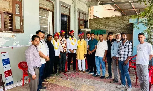 विधायक प्रत्याशी नरेंद्र ने नवनियुक्त अध्यक्षों का किया स्वागत