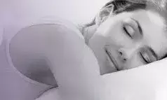 क्या आपके सपने में भी आते हैं अनजान लोग? जानें इनका आपकी जिंदगी और मानसिक स्थिति पर गहरा असर