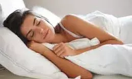 रात को सोने से पहले कहें ये 10 पॉजिटिव बातें - मन होगा हल्का, नींद आएगी गहरी और अगला दिन होगा खुशियों भरा