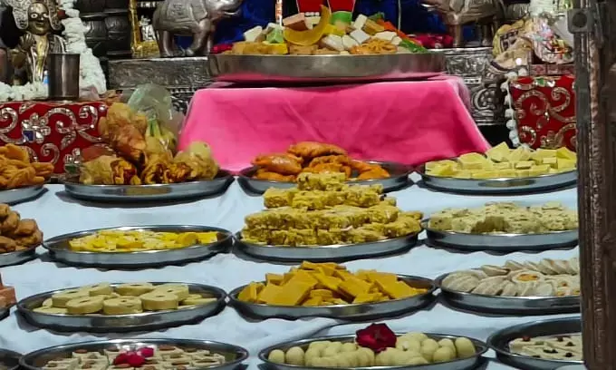 90 साल पुरानी परंपरा; 40 किलो के चांदी के बेवाण में भक्तों के द्वार पहुंचेंगे चारभुजा नाथ, 15 घंटे खेलेंगे होली