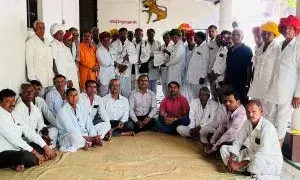 जाट सामूहिक विवाह को लेकर धानेश्वर में बैठक संपन्न जाट सामूहिक विवाह को लेकर धानेश्वर में बैठक संपन्न