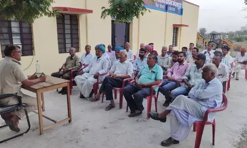 पोटलां पुलिस चौकी पर सीएलजी बैठक, माहौल बिगाड़ने वालों पर सख्त कार्रवाई की चेतावनी पोटलां पुलिस चौकी पर सीएलजी बैठक, माहौल बिगाड़ने वालों पर सख्त कार्रवाई की चेतावनी