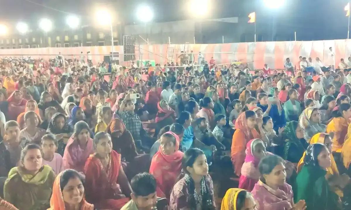 “राम आएंगे तो अंगना सजाऊंगी” की गूंज से सराबोर हुआ शाहपुरा, भजनों पर झूमा जनसैलाब “राम आएंगे तो अंगना सजाऊंगी” की गूंज से सराबोर हुआ शाहपुरा, भजनों पर झूमा जनसैलाब