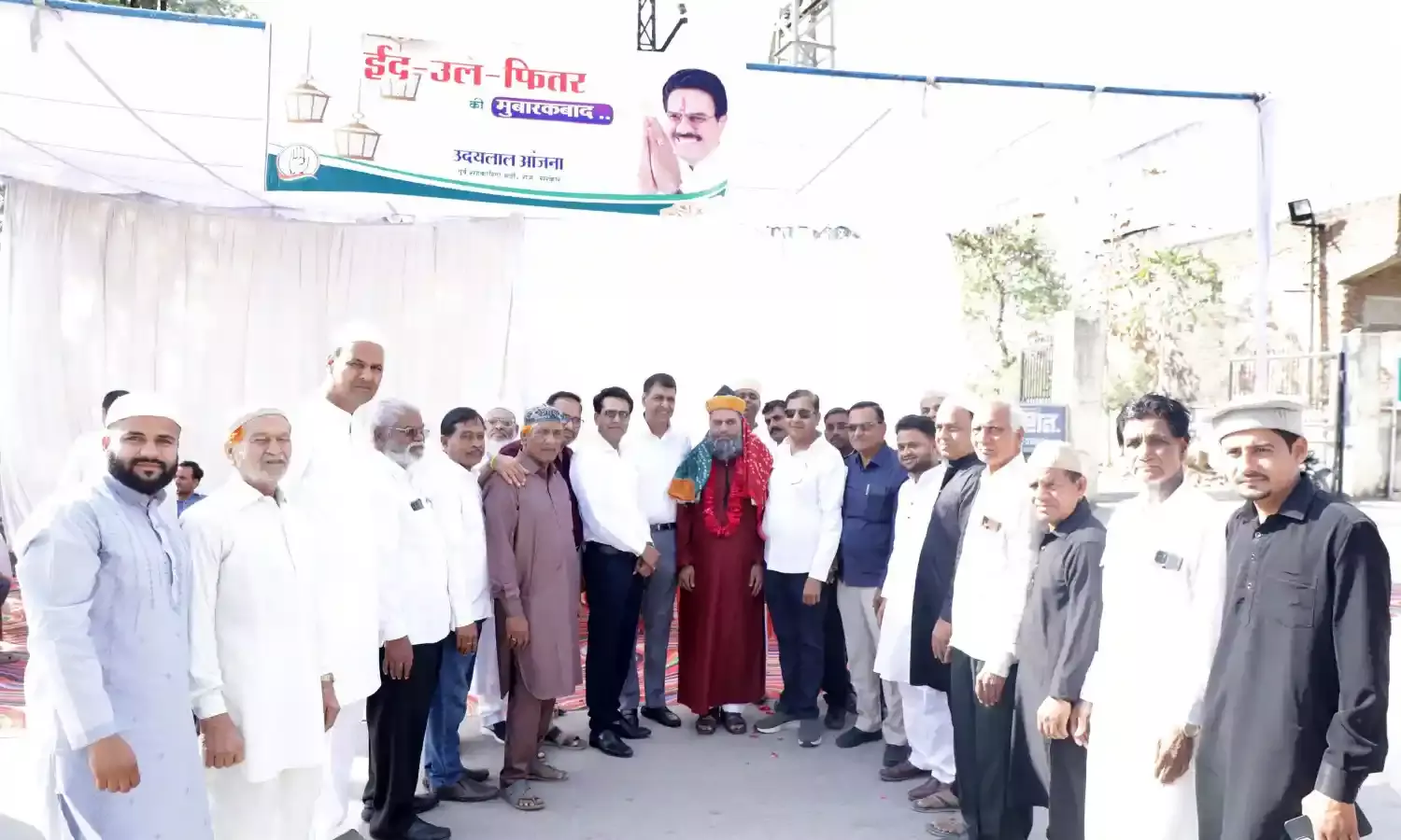 पूर्व मंत्री आंजना की ओर से कांग्रेसजनों ने मनाया ईद मिलन समारोह, दिया अमन, सौहार्द और भाईचारे का पैगाम