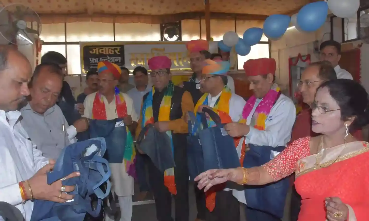 स्मार्ट सिटी अजमेर को पॉलिथीन मुक्त बनाने में स्वयंसेवी संस्थाएं अहम भूमिका निभाए -- देवनानी स्मार्ट सिटी अजमेर को पॉलिथीन मुक्त बनाने में स्वयंसेवी संस्थाएं अहम भूमिका निभाए -- देवनानी