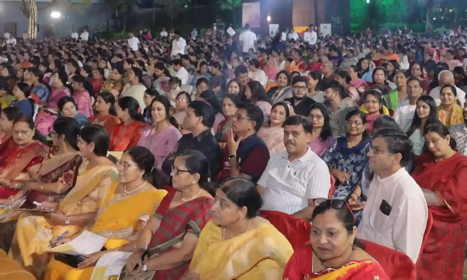 श्रमण भगवान महावीर जन्म कल्याणक महोत्सव के 20 दिवसीय आयोजन का दूसरा चरण शुरु श्रमण भगवान महावीर जन्म कल्याणक महोत्सव के 20 दिवसीय आयोजन का दूसरा चरण शुरु