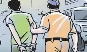 युवक को अगवा कर मारपीट करने के 3 और आरोपित गिरफ्तार, 5 की पहले हो चुकी है गिरफ्तारी