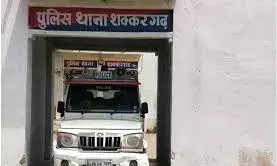 नाकाबंदी तोडऩे वाली थार से कारतूस बरामदगी मामले में ग्वालियर का युवक गिरफ्तार नाकाबंदी तोडऩे वाली थार से कारतूस बरामदगी मामले में ग्वालियर का युवक गिरफ्तार