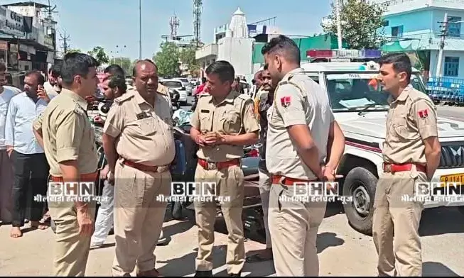 भीलवाड़ा: आदर्श नगर में नाले के पास मिला युवक का शव, क्षेत्र में फैली सनसनी भीलवाड़ा: आदर्श नगर में नाले के पास मिला युवक का शव, क्षेत्र में फैली सनसनी