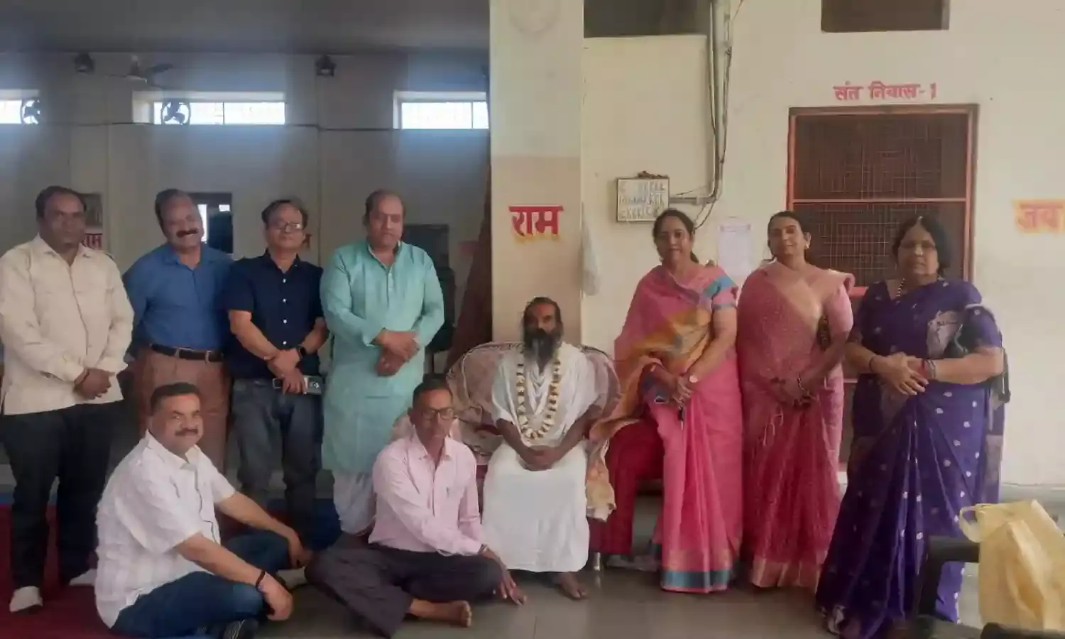 रजत जयंती वर्ष पर हनुमत धाम में नव संकल्प नवजागरण महोत्सव सम्पन्न रजत जयंती वर्ष पर हनुमत धाम में नव संकल्प नवजागरण महोत्सव सम्पन्न