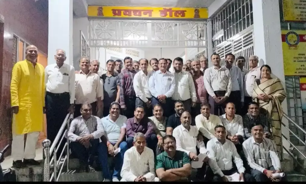 भगवान महावीर स्वामी जन्म कल्याणक महोत्सव: भीलवाड़ा में तीन दिवसीय भव्य आयोजन की तैयारियां तेज भगवान महावीर स्वामी जन्म कल्याणक महोत्सव: भीलवाड़ा में तीन दिवसीय भव्य आयोजन की तैयारियां तेज