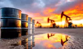 पश्चिम एशिया में युद्ध की आहट से कच्चे तेल में उबाल: ब्रेंट क्रूड $112 के पार, वैश्विक बाजार में मची हलचल पश्चिम एशिया में युद्ध की आहट से कच्चे तेल में उबाल: ब्रेंट क्रूड $112 के पार, वैश्विक बाजार में मची हलचल