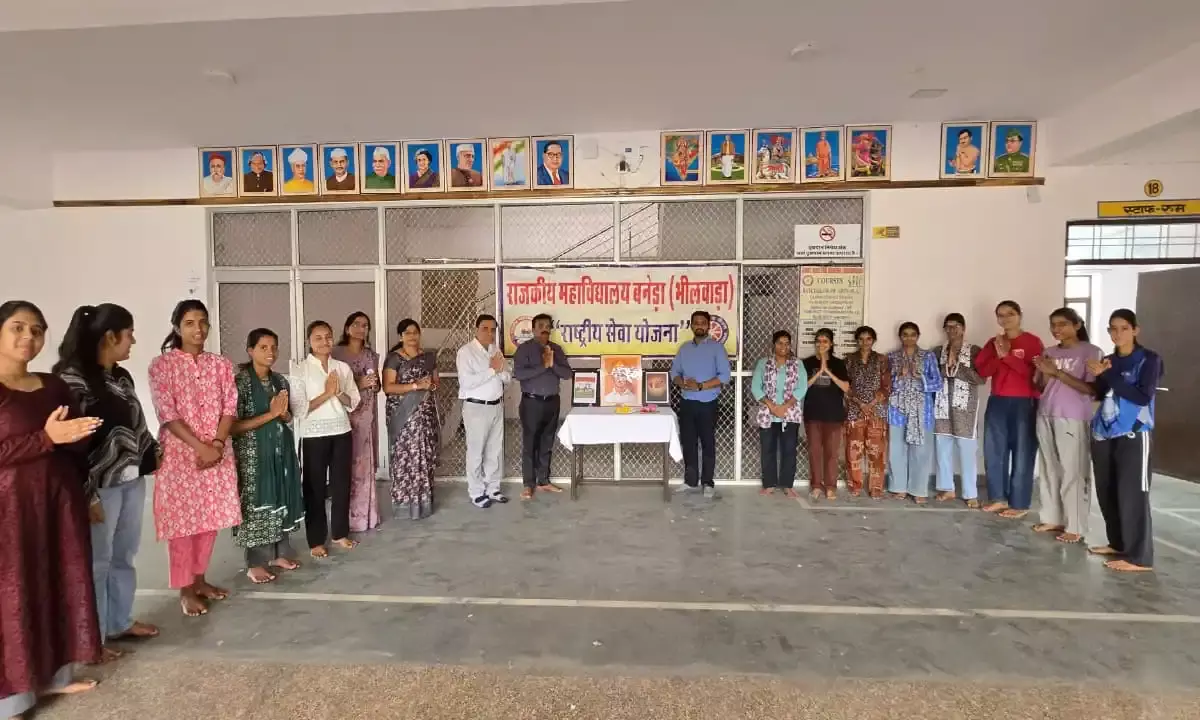 शहीद दिवस पर अमर क्रांतिकारियों को दी गई भावभीनी श्रद्धांजलि