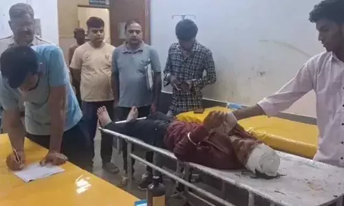 चलती ट्रेन से गिरकर युवक गंभीर घायल, प्राथमिक उपचार के बाद पाली रेफर