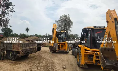 कंवलियास माफी में 2 जेसीबी और 5 ट्रैक्टर जब्त