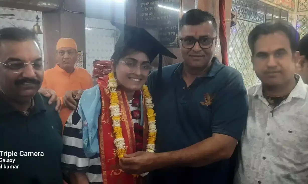 सिंधी समाज ने किया भाविका का स्वागत