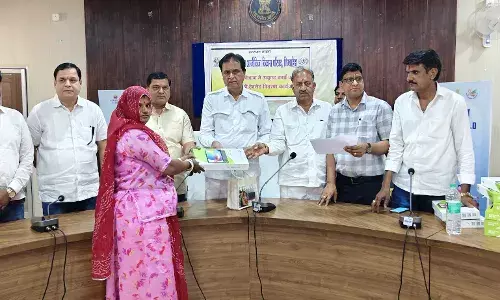 निम्बाहेड़ा में राजीविका महिला कार्यकर्ताओं का सम्मान, डिजिटल सशक्तिकरण हेतु टैबलेट वितरण