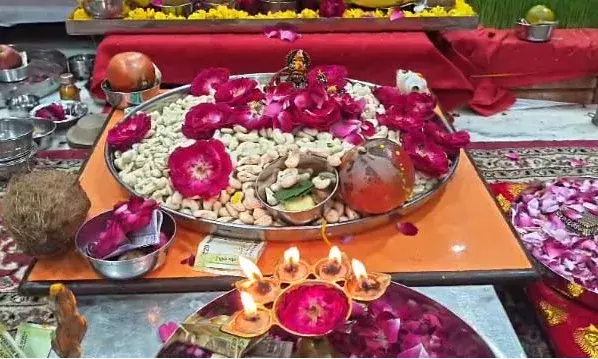 हरि शेवा आश्रम में चैत्र नवरात्रि की धूम: काजू से हुआ माँ भगवती का सहस्रार्चन