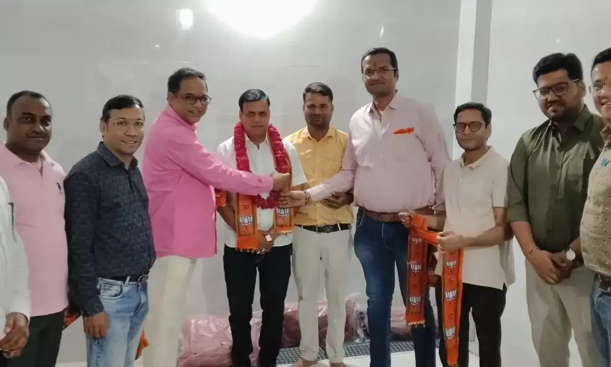 भाजपा एससी मोर्चा के प्रदेश मंत्री रोशन मेघवंशी का स्वागत भाजपा एससी मोर्चा के प्रदेश मंत्री रोशन मेघवंशी का स्वागत