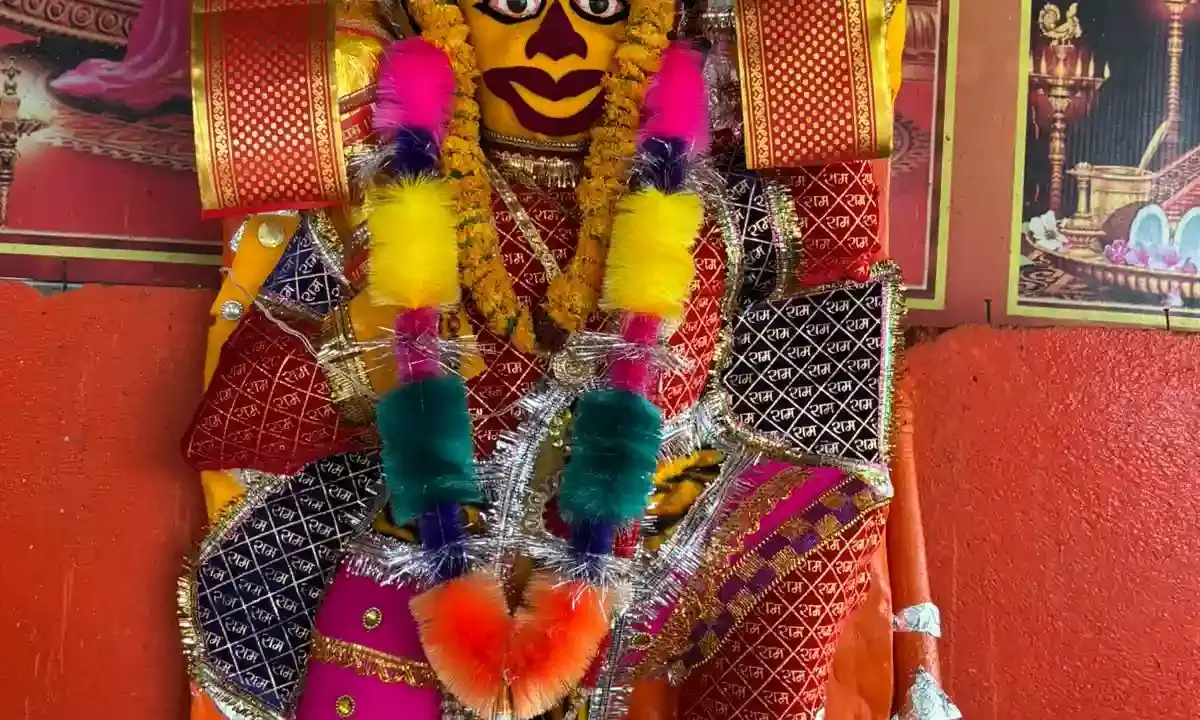 श्री मनोकामना पूर्ण हनुमान जी के हनुमान जन्मोत्सव पर भव्य कलश शोभायात्रा श्री मनोकामना पूर्ण हनुमान जी के हनुमान जन्मोत्सव पर भव्य कलश शोभायात्रा