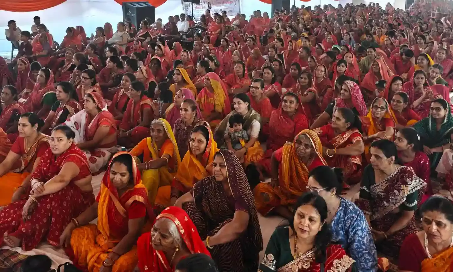 अनिद्रा की बीमारी का इलाज है भागवत कथा: मोबाइल की लत ने छीनी युवाओं की नींद