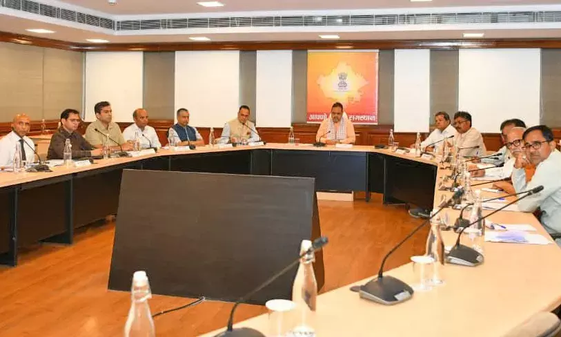 सीएमओ में एलपीजी संकट पर सर्वदलीय मंथन: भीलवाड़ा विधायक अशोक कोठारी ने सुझाया दिल्ली मॉडल, शादियों और उद्योगों के लिए अलग नीति की मांग