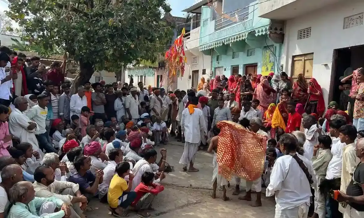 माताजी का नेजा निकाल ज्वारे विसर्जन किये