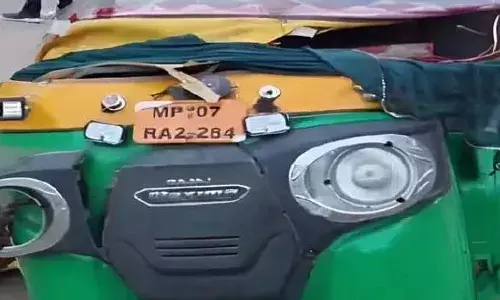 शीतला माता के दर्शन कर लौट रहे परिवार को काल बनकर आई स्कॉर्पियो ने कुचला, 5 की मौके पर मौत