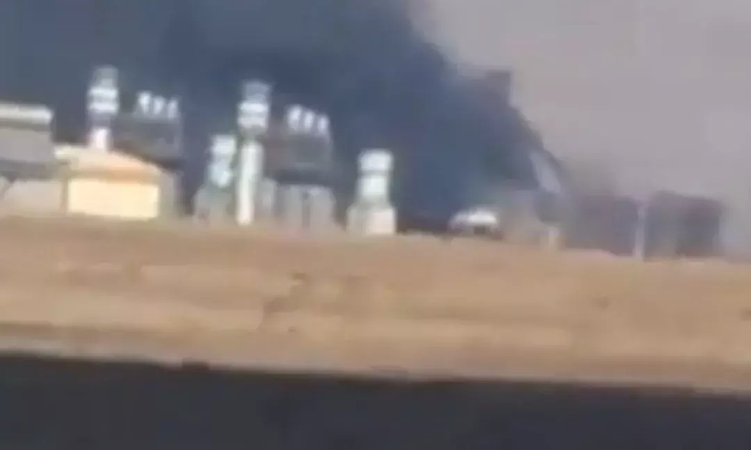 मिडिल ईस्ट में महायुद्ध के मुहाने पर दुनिया: सऊदी अरब में सैन्य ठिकाने पर ईरान का बड़ा हमला, 10 अमेरिकी सैनिक घायल; कई विमान क्षतिग्रस्त मिडिल ईस्ट में महायुद्ध के मुहाने पर दुनिया: सऊदी अरब में सैन्य ठिकाने पर ईरान का बड़ा हमला, 10 अमेरिकी सैनिक घायल; कई विमान क्षतिग्रस्त