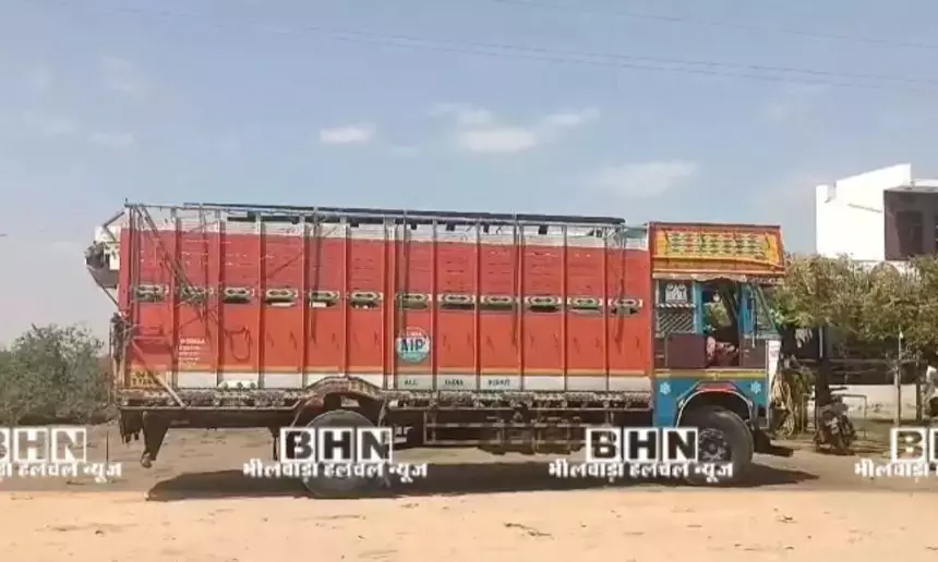 पिता-पुत्री की दर्दनाक मौत, माँ और पत्नी लहूलुहान पिता-पुत्री की दर्दनाक मौत, माँ और पत्नी लहूलुहान